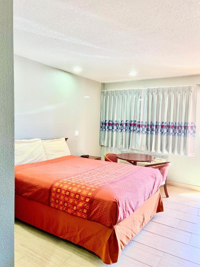 Palace Motel Dequeen De Queen Экстерьер фото